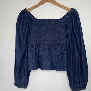 Puff-sleeve chambray smocked top